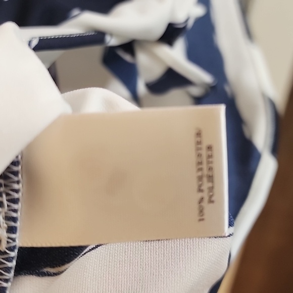 NWT Ann Taylor Blue & White striped XL Blouse - Picture 5 of 6